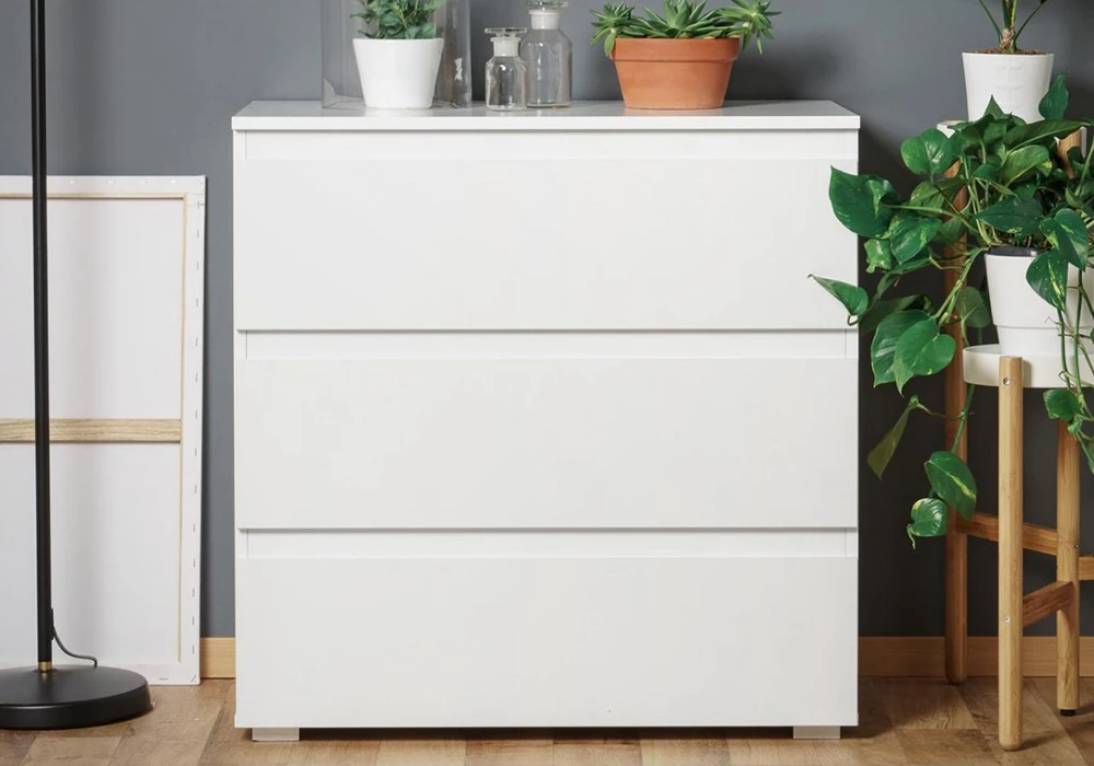 Commode 3 Tiroirs Image Armoires, Commodes & Chevets Grossiste de Meubles & Électroménager à l'International 6 Commode 3 Tiroirs Image Armoires, Commodes & Chevets Grossiste de Meubles & Électroménager à l'International 6